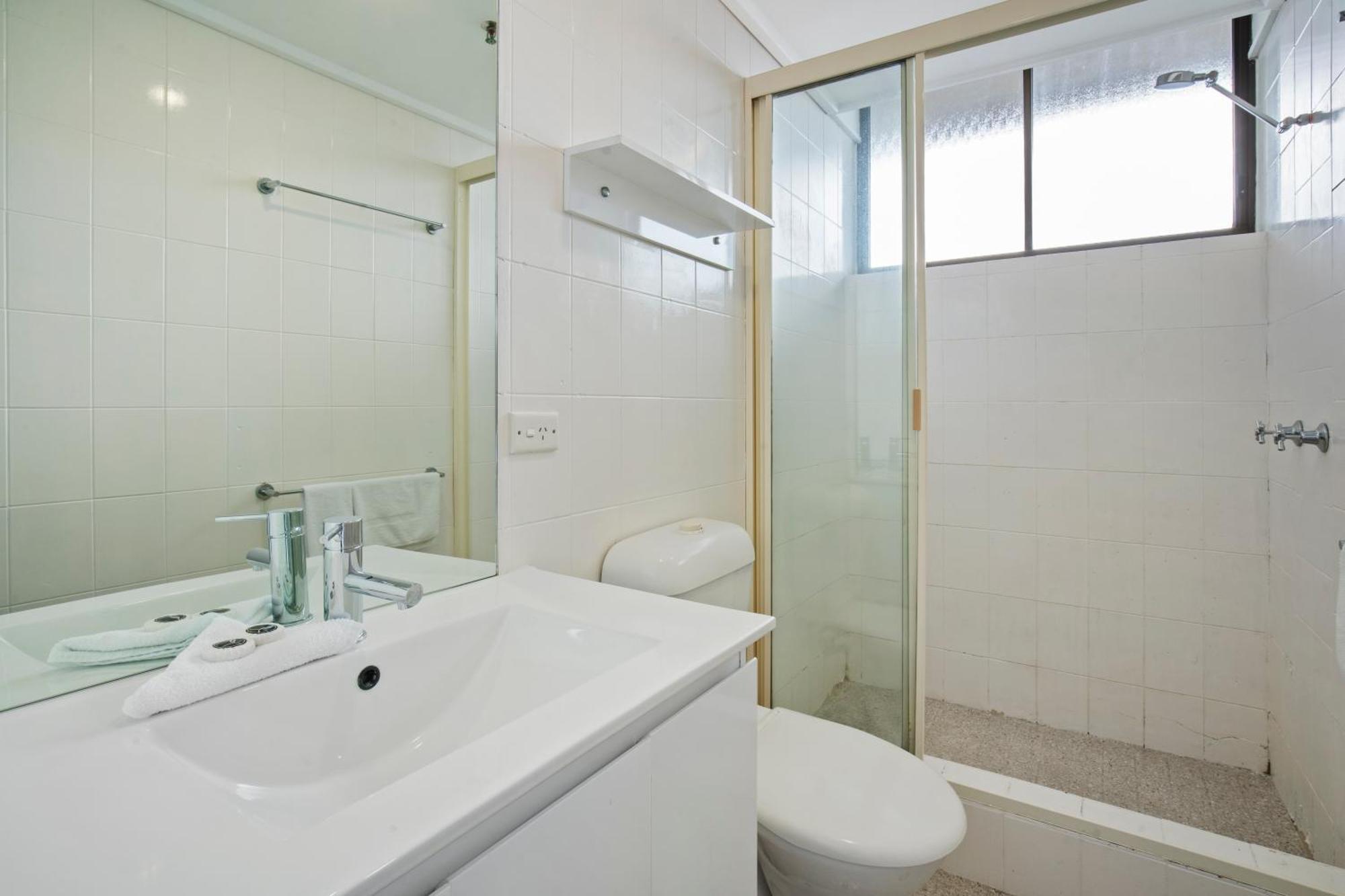 Capricorn One Beachside Holiday Apartments - Official Gold Coast Eksteriør bilde