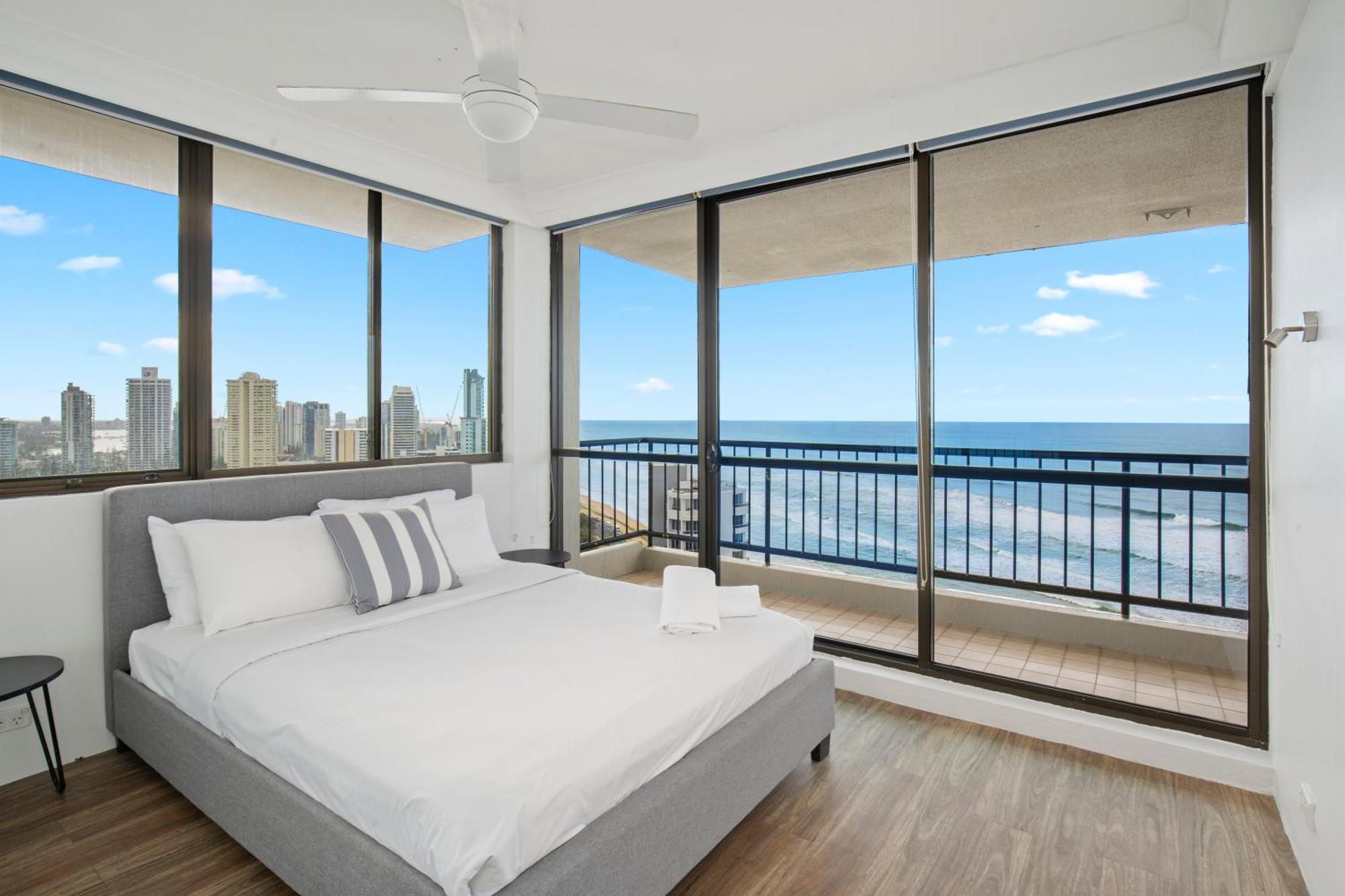 Capricorn One Beachside Holiday Apartments - Official Gold Coast Eksteriør bilde