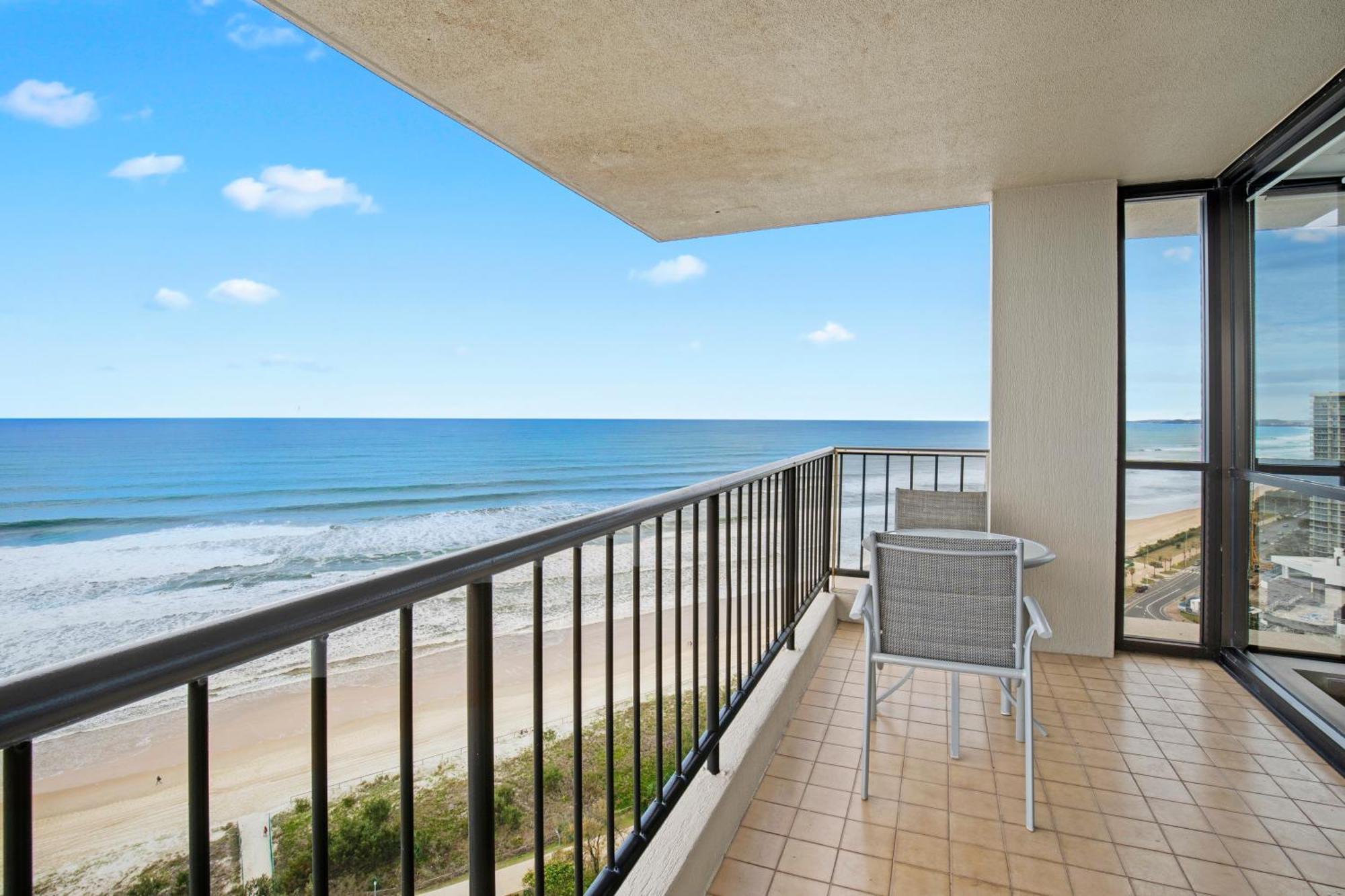 Capricorn One Beachside Holiday Apartments - Official Gold Coast Eksteriør bilde
