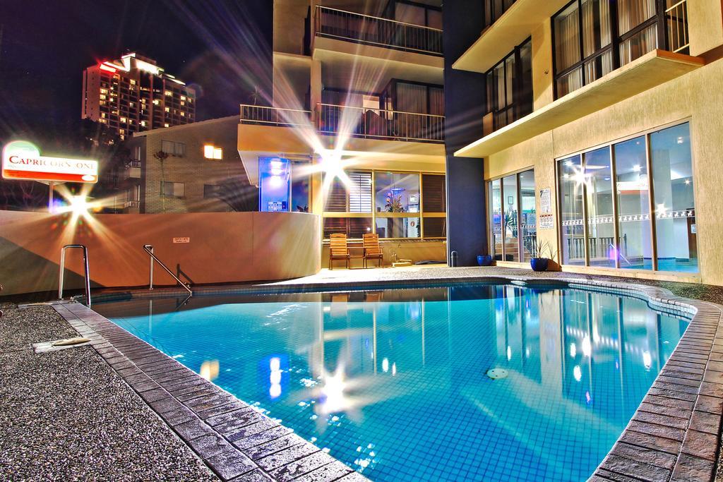 Capricorn One Beachside Holiday Apartments - Official Gold Coast Eksteriør bilde